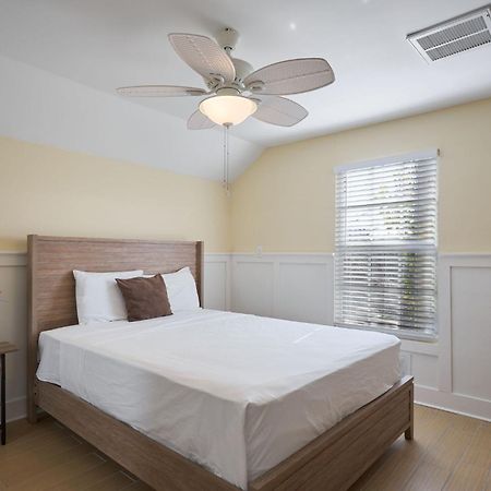 Gorgeous Apartment On Mango St Steps To Beach Fort Myers Beach Exterior foto